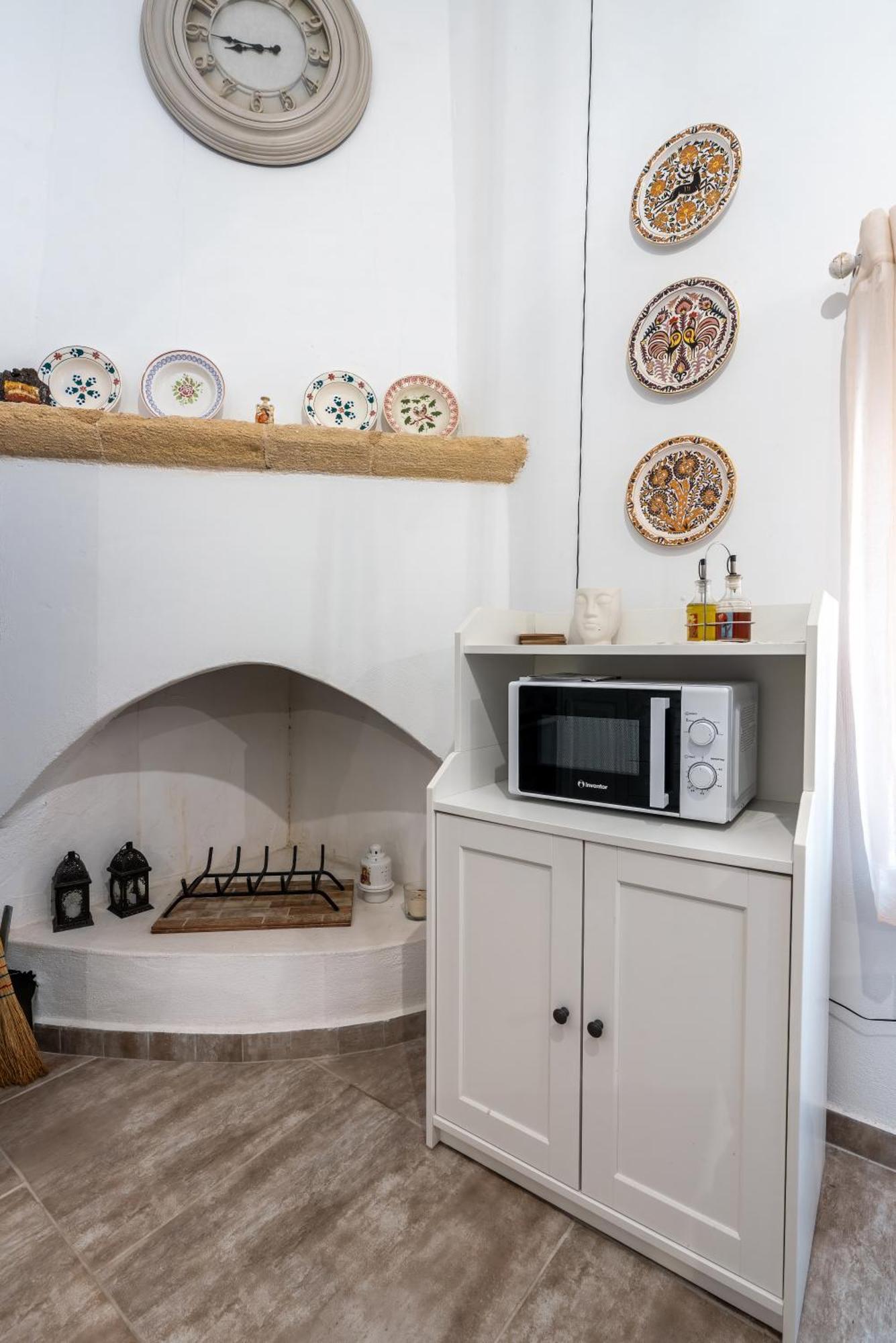 Amalia'S Traditional Home In Paradisi Paradíszi Kültér fotó